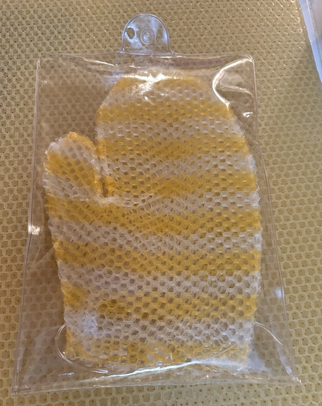 Supracor Stimulite Honeycomb Bath Mitt Honey & White Stripes